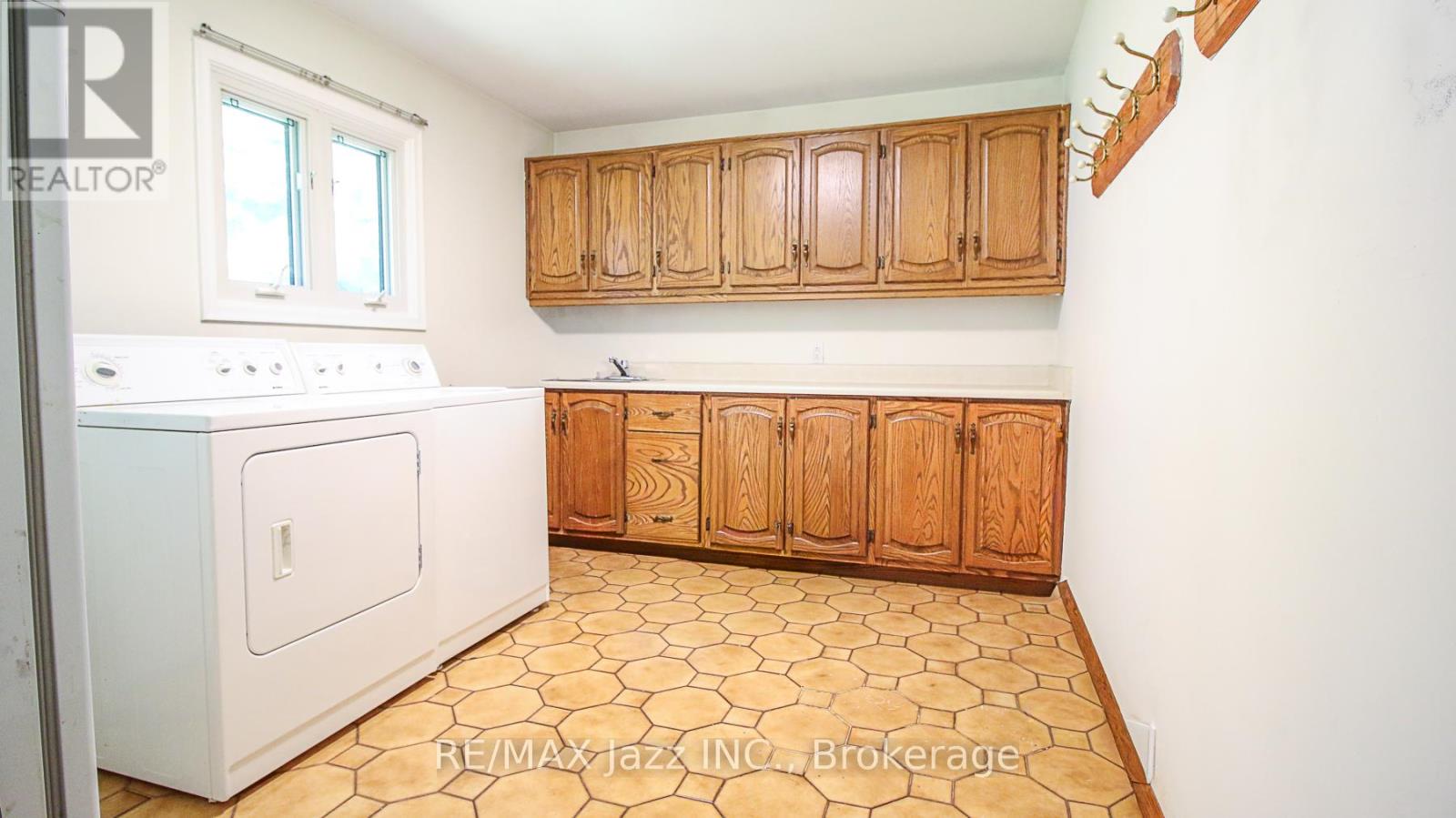 103 GARDENIA COURT - 10