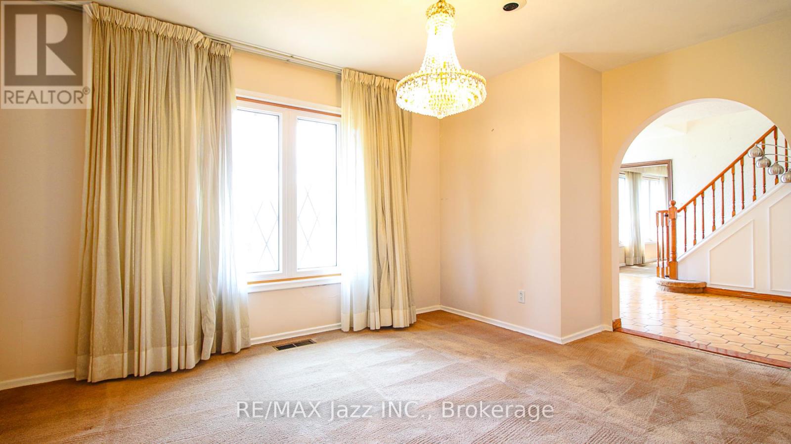 103 GARDENIA COURT - 6