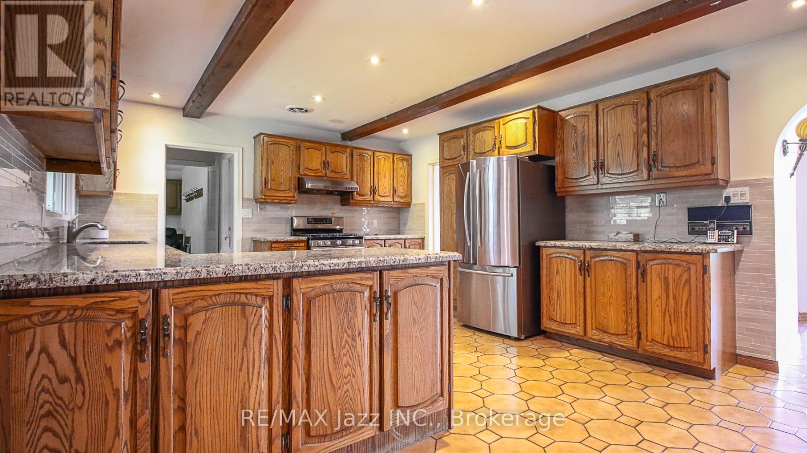 103 GARDENIA COURT - 9