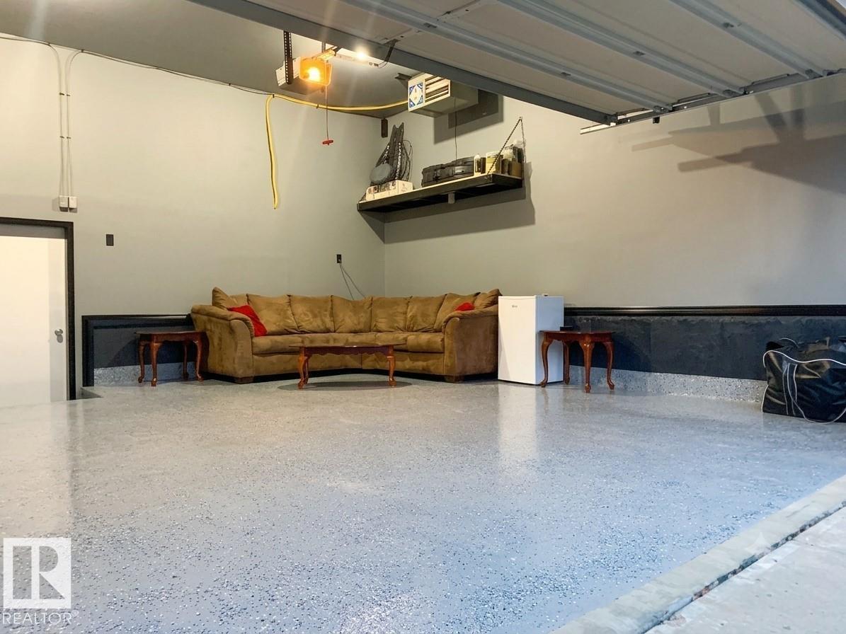 3814 54 AV — photo 34