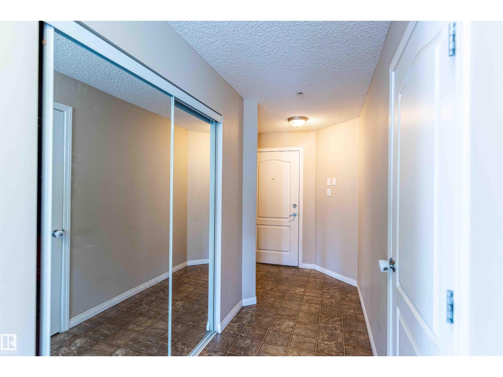 #7224 7327 SOUTH TERWILLEGAR DR NW - 6