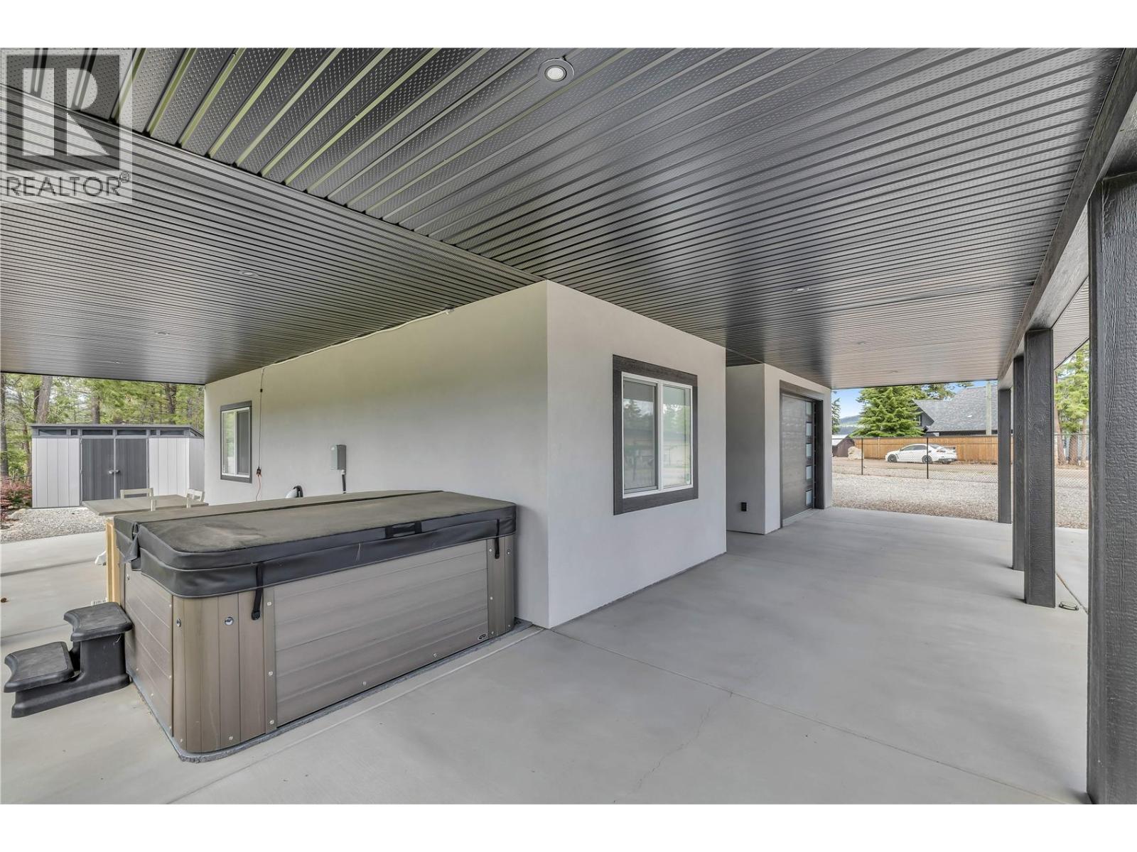 7210 Dunwaters Road - 11