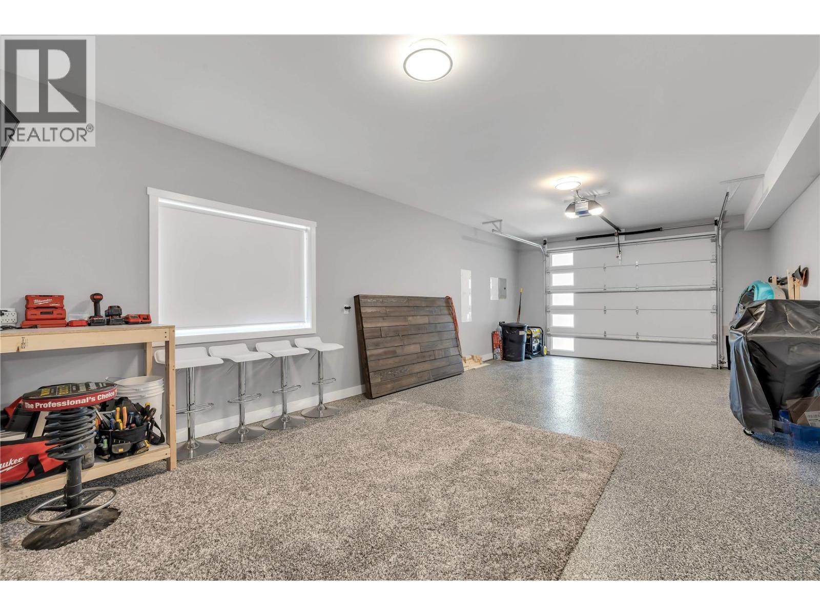 7210 Dunwaters Road - 34