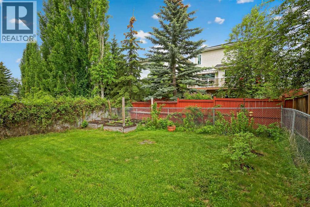 161 Tuscarora Close NW — photo 41