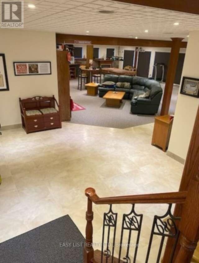 527 RIVER ROAD - 40