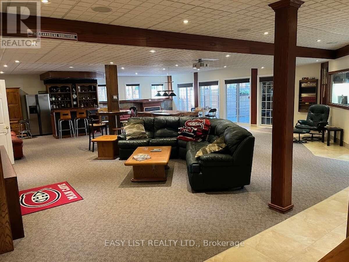 527 RIVER ROAD - 41