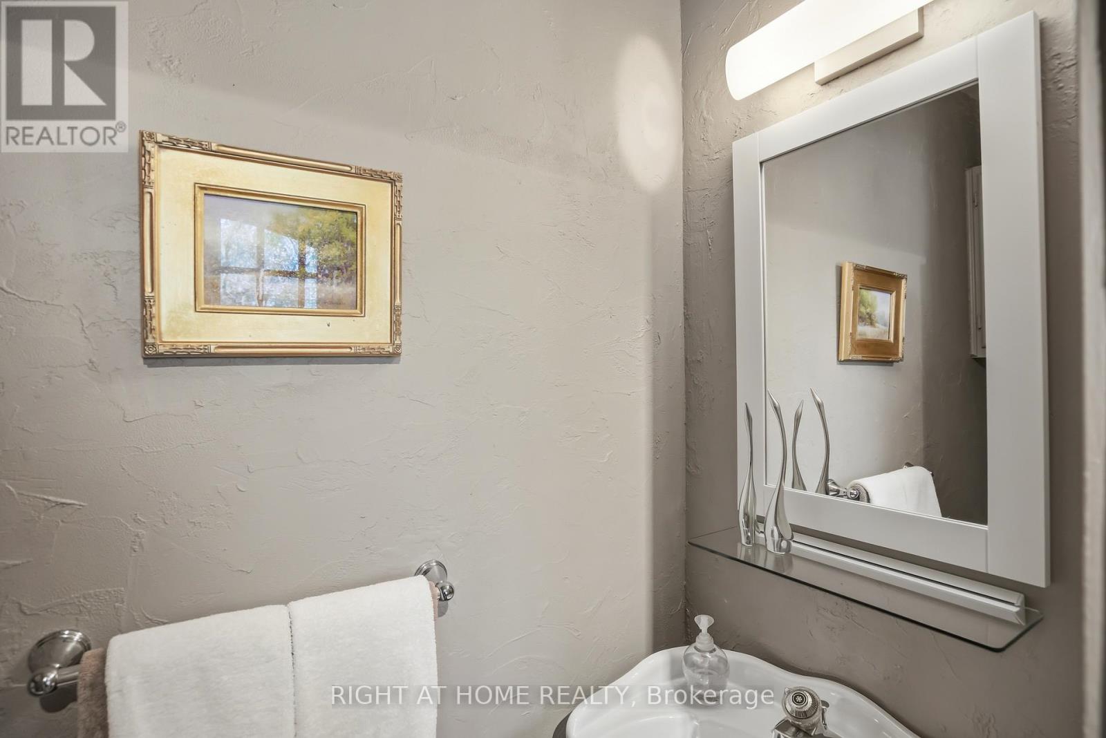727 RYE STREET - 11