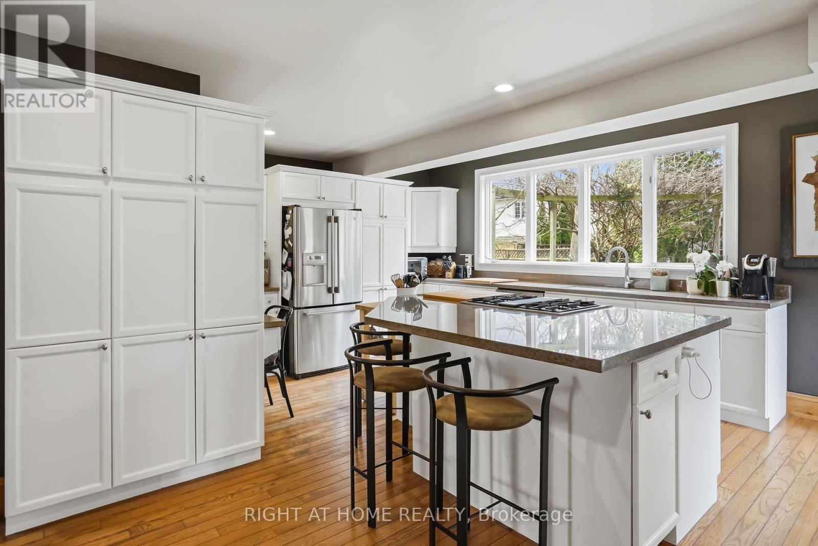 727 RYE STREET - 13