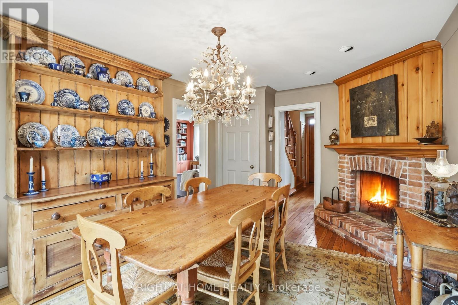 727 RYE STREET - 23