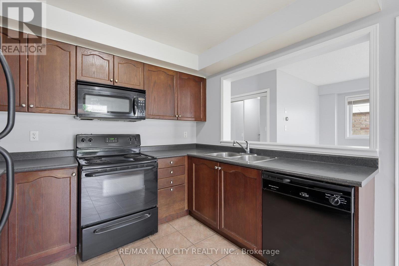48 GRIFFITHS AVENUE - 15