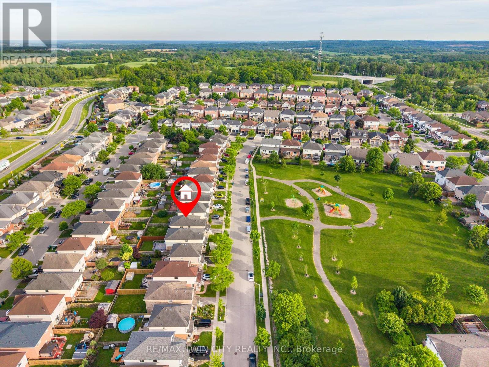 48 GRIFFITHS AVENUE - 33