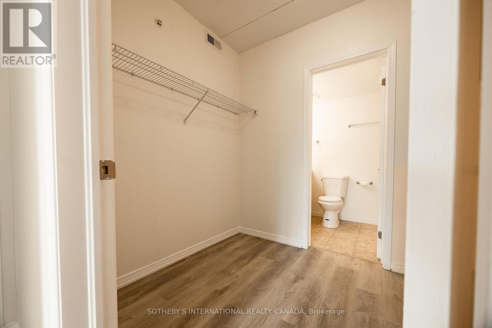 #502 155 WATER STREET S - 17