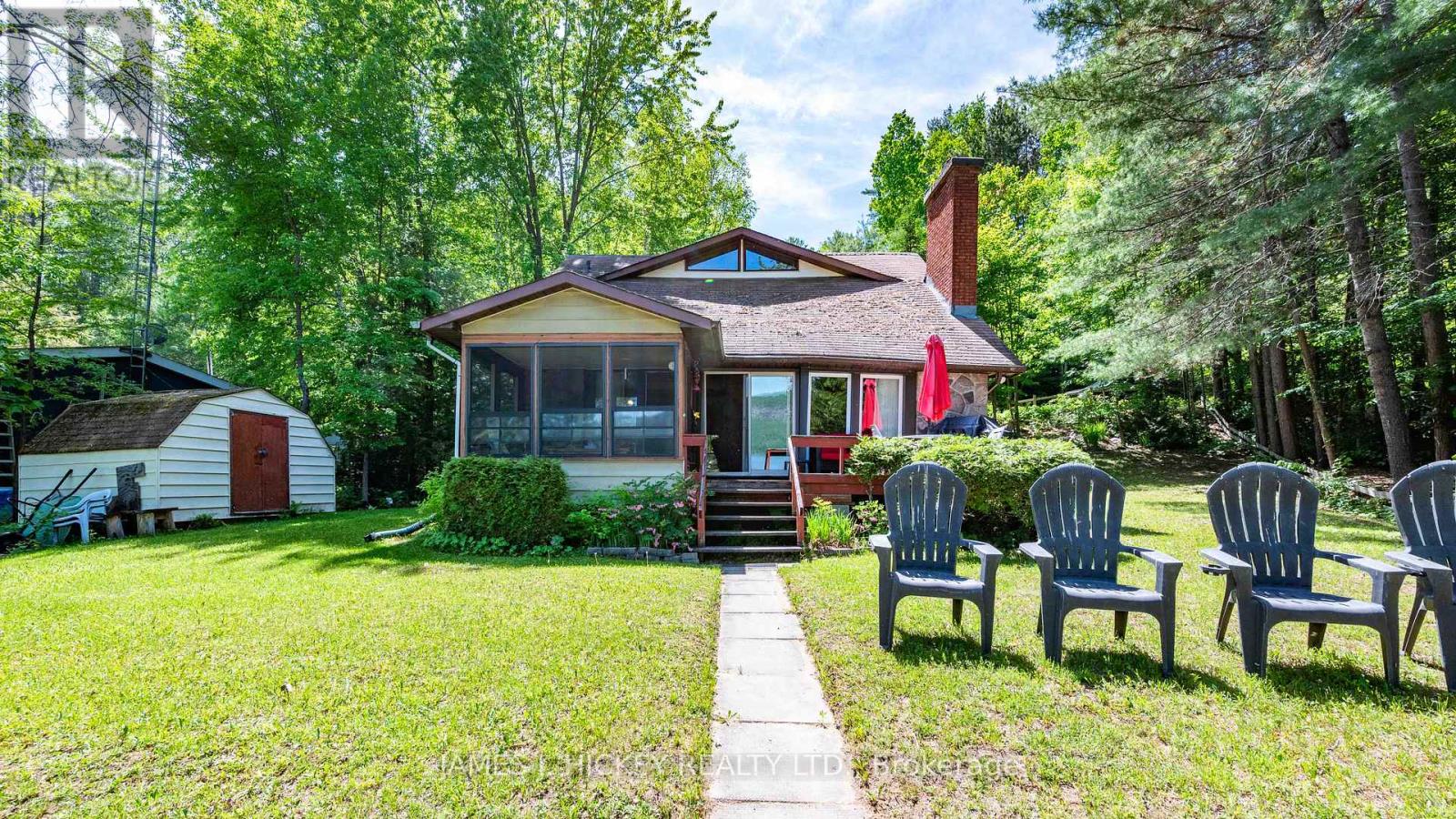 31 BEAVERBROOK LANE - 1