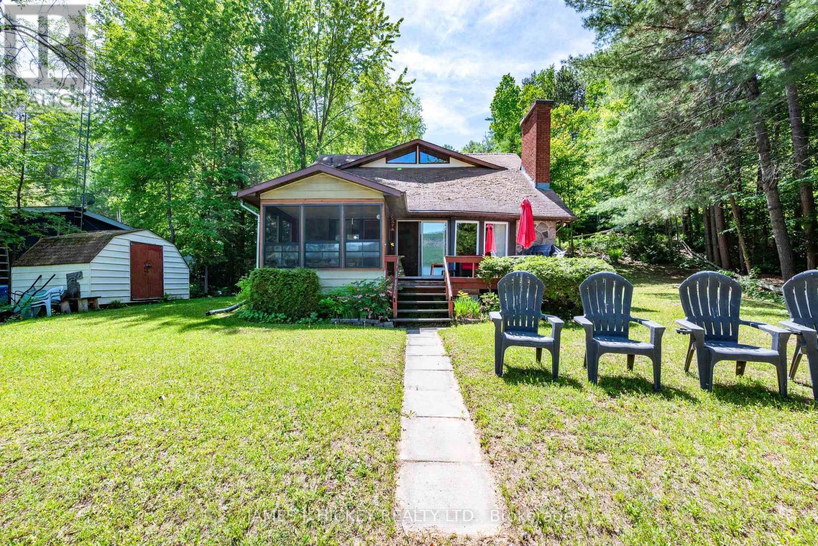 31 BEAVERBROOK LANE - 32