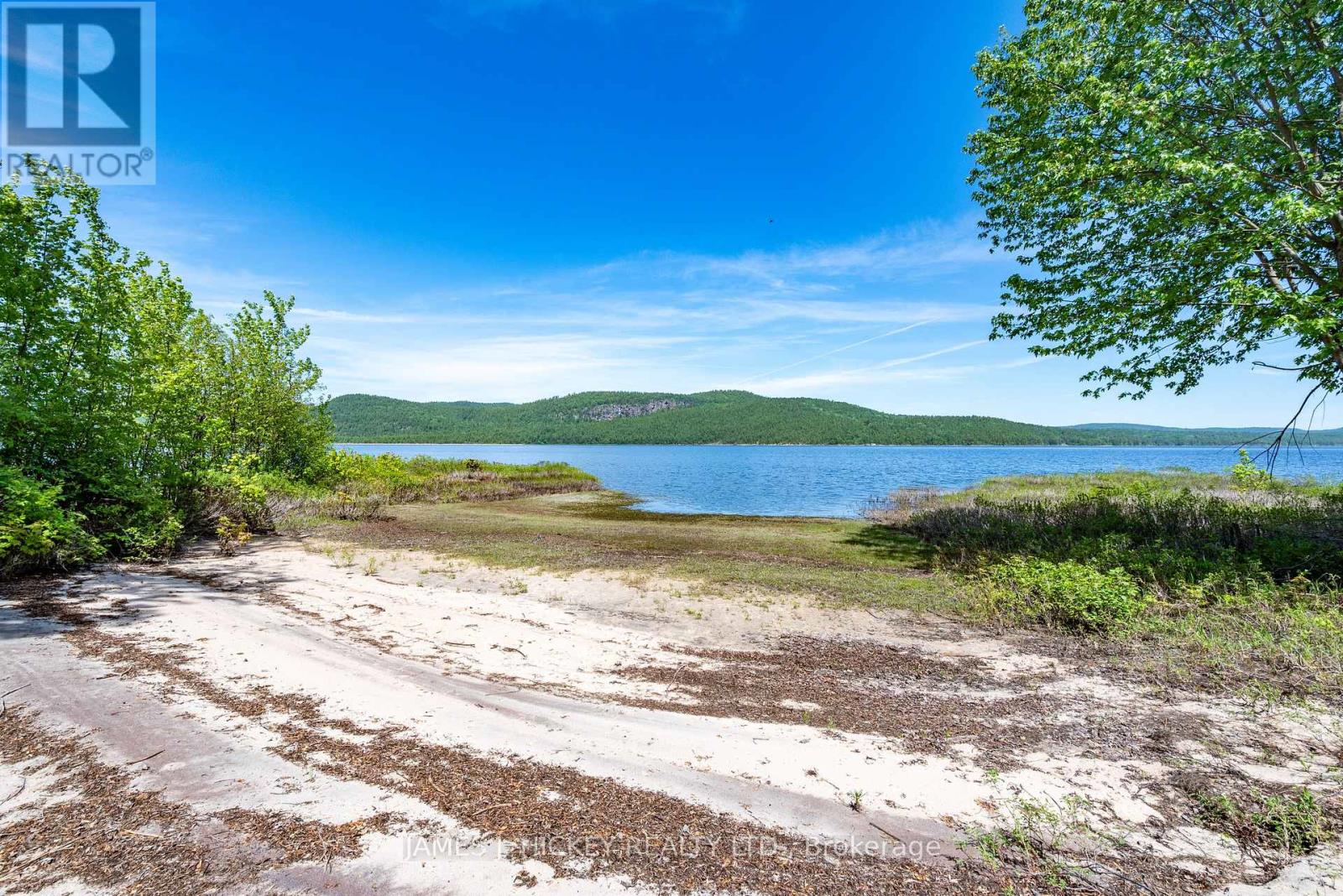 31 BEAVERBROOK LANE - 38