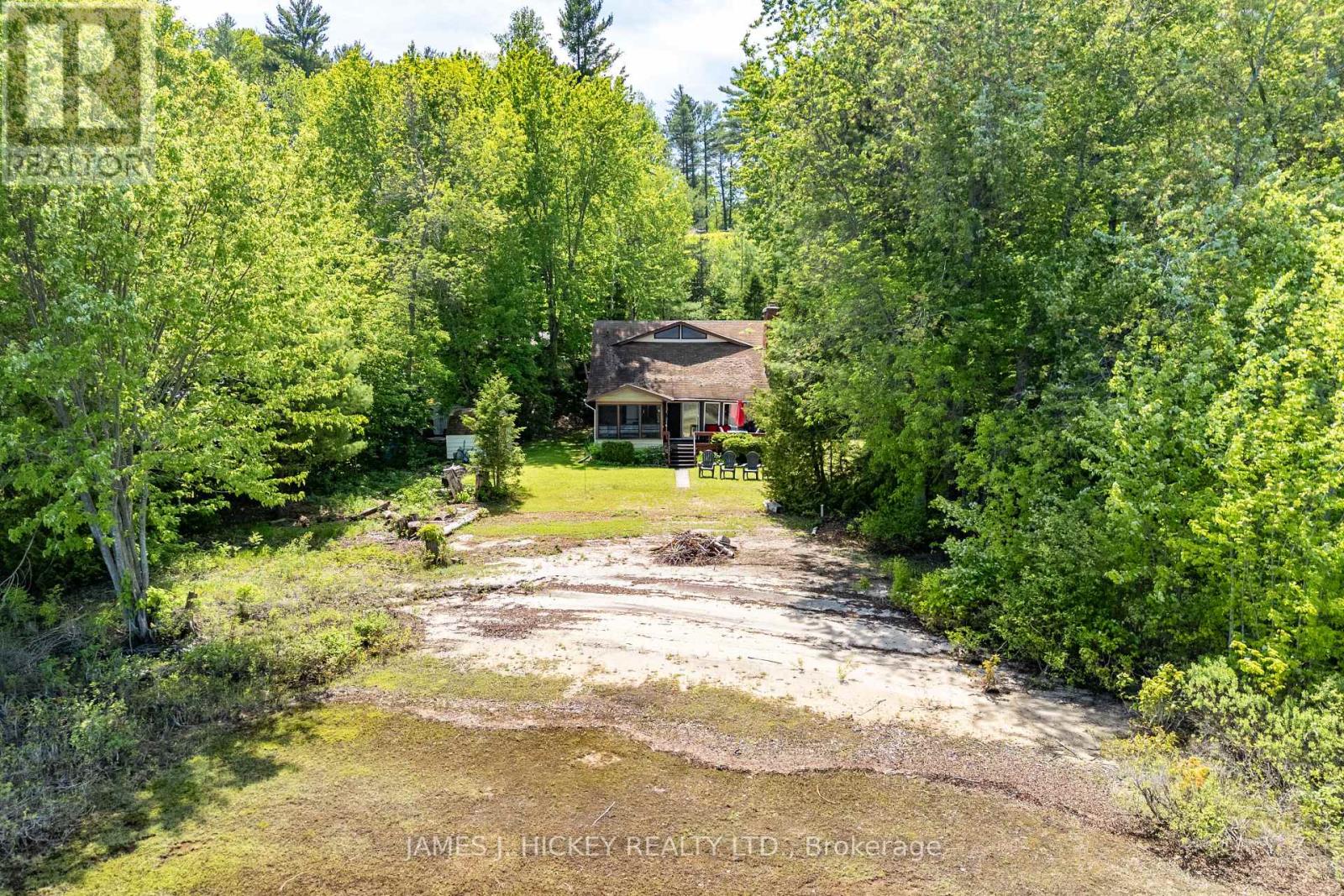 31 BEAVERBROOK LANE - 40