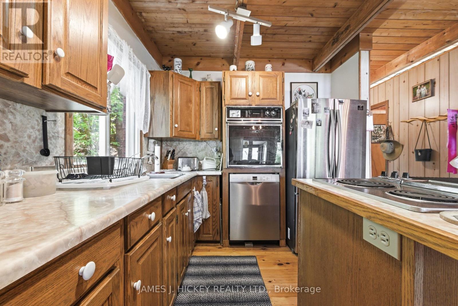 31 BEAVERBROOK LANE - 9