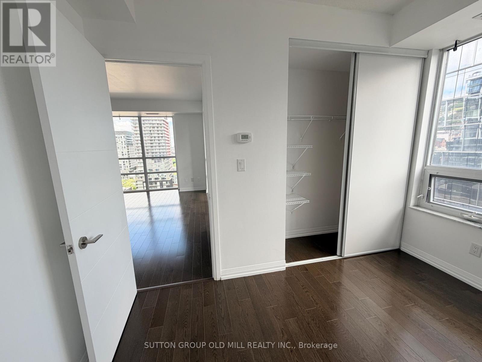 bedroom2