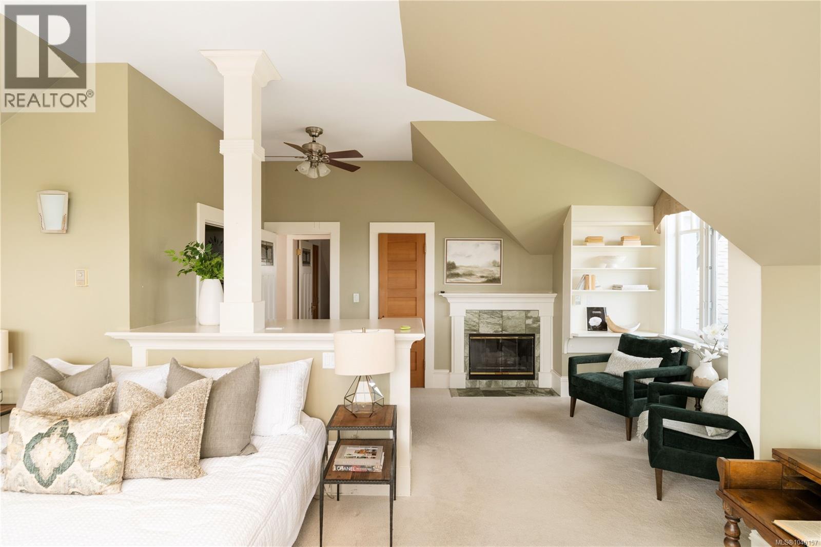 318 Newport Ave - 33