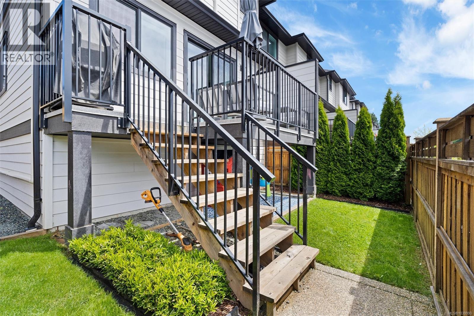  2835 Lunar Court, Langford