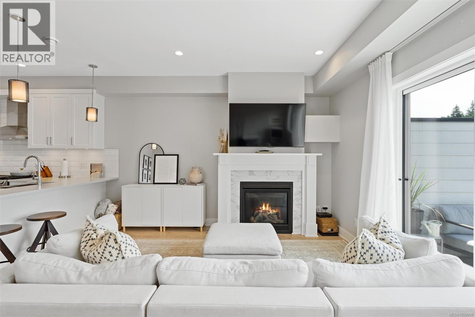  2835 Lunar Court, Langford