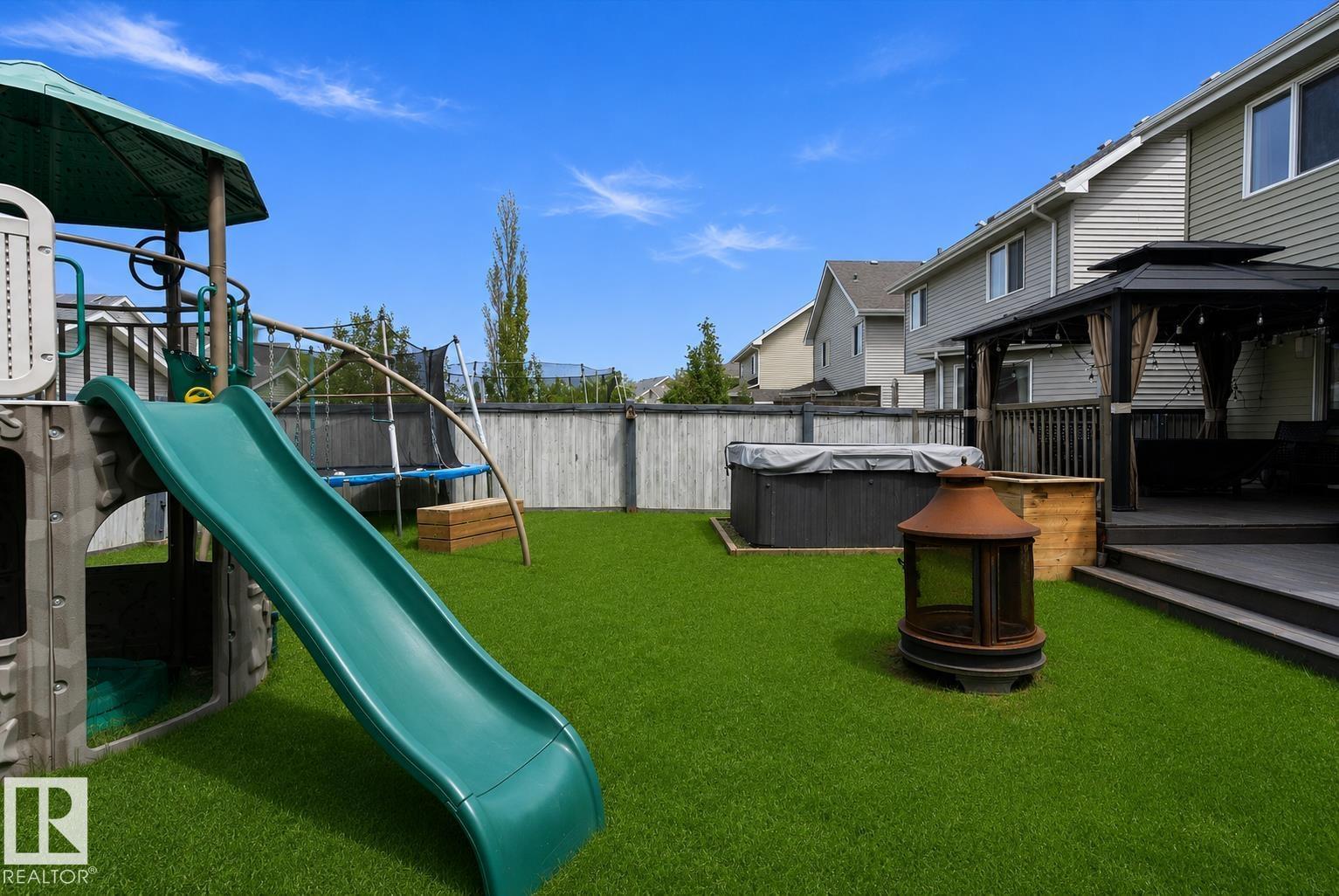 1332 72 ST SW - 41