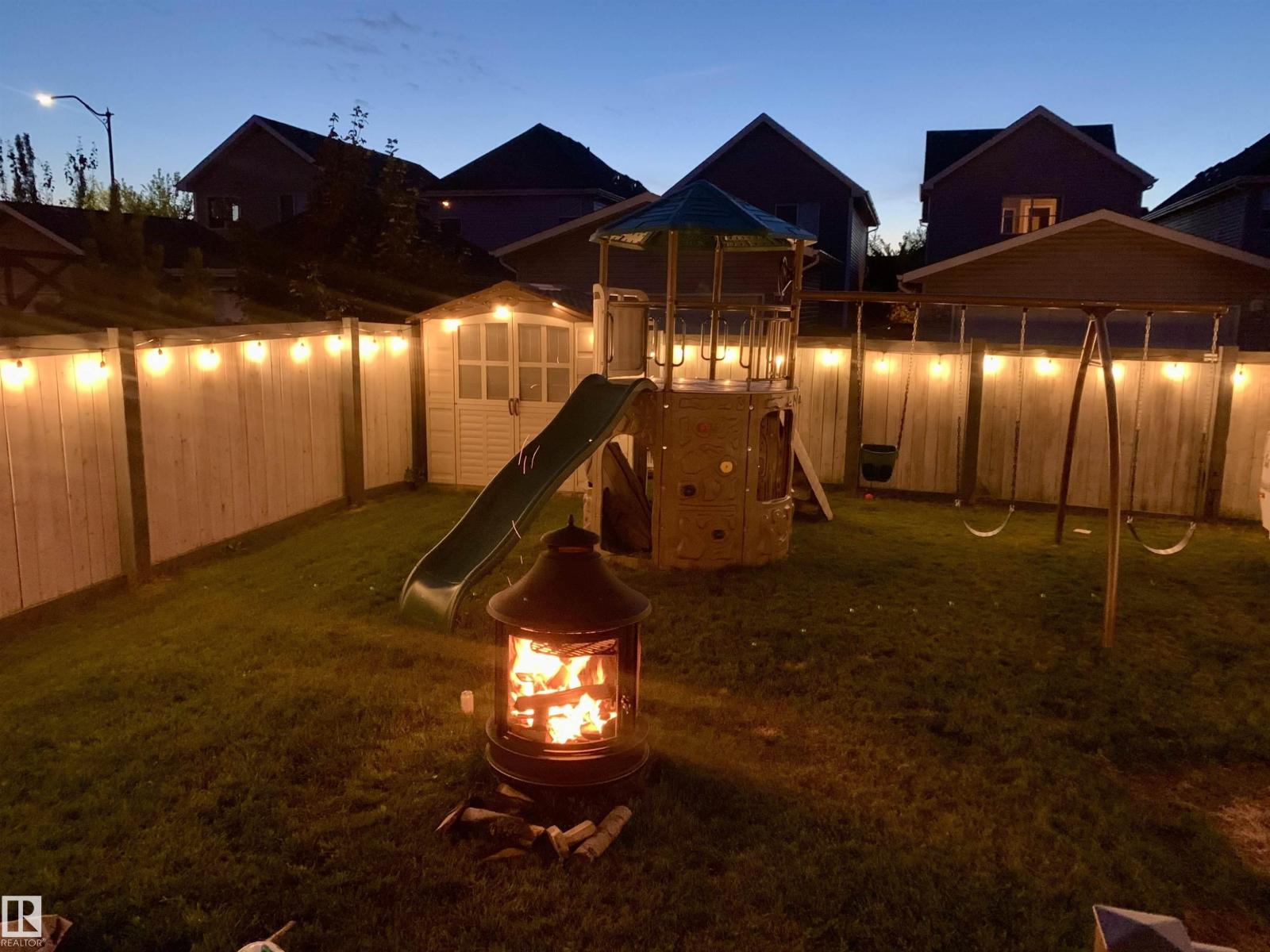1332 72 ST SW - 42