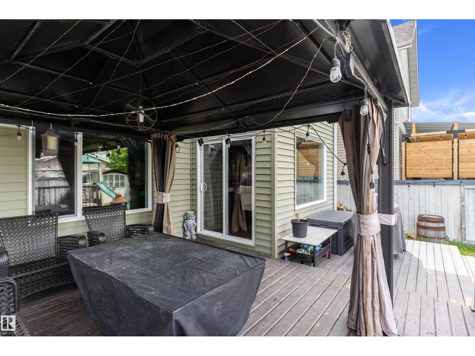 1332 72 ST SW - 37