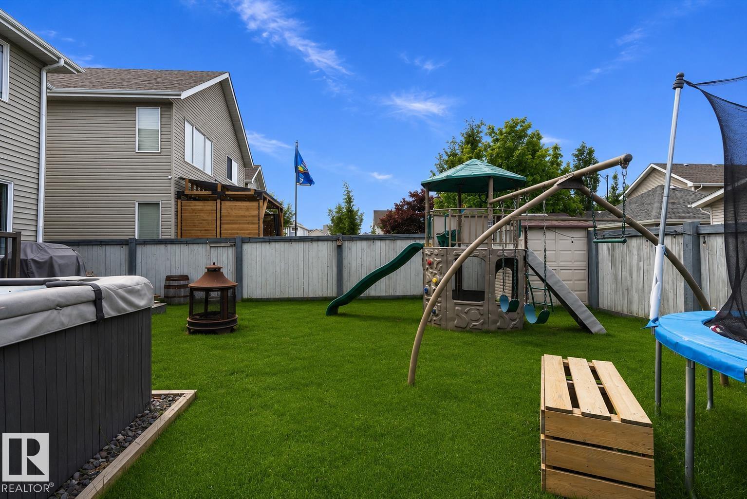 1332 72 ST SW - 36