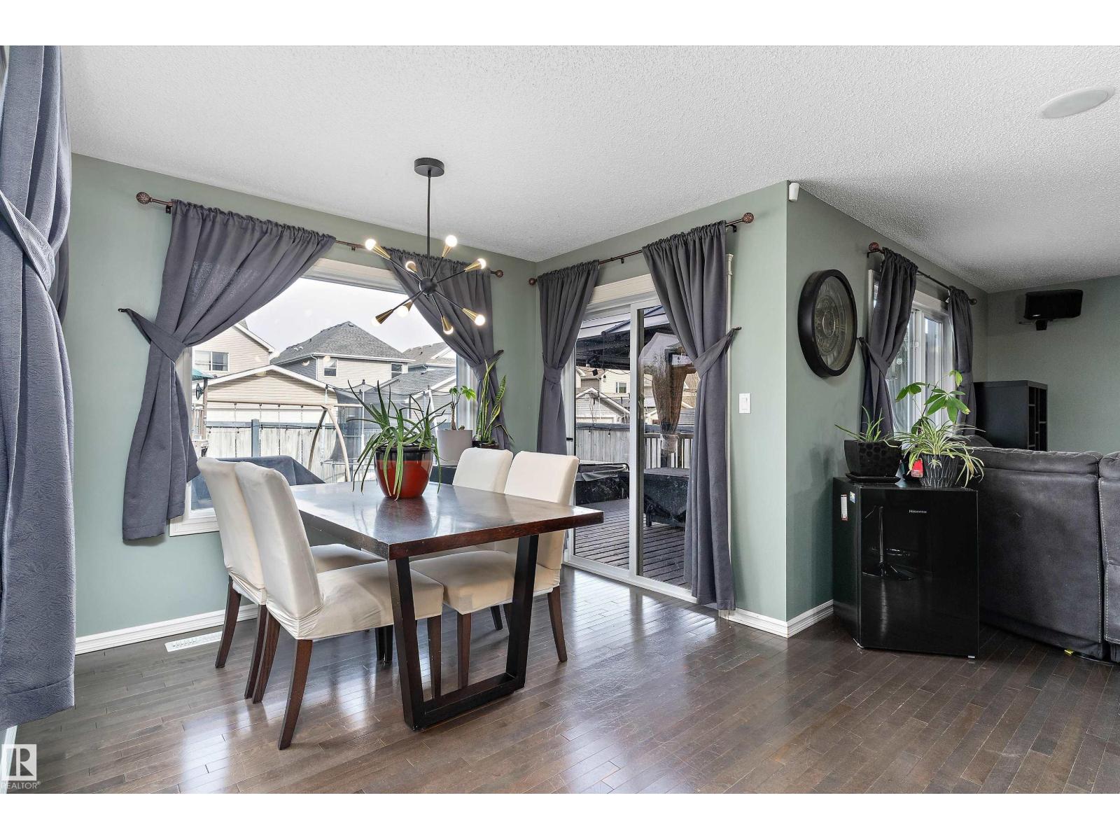 1332 72 ST SW - 12