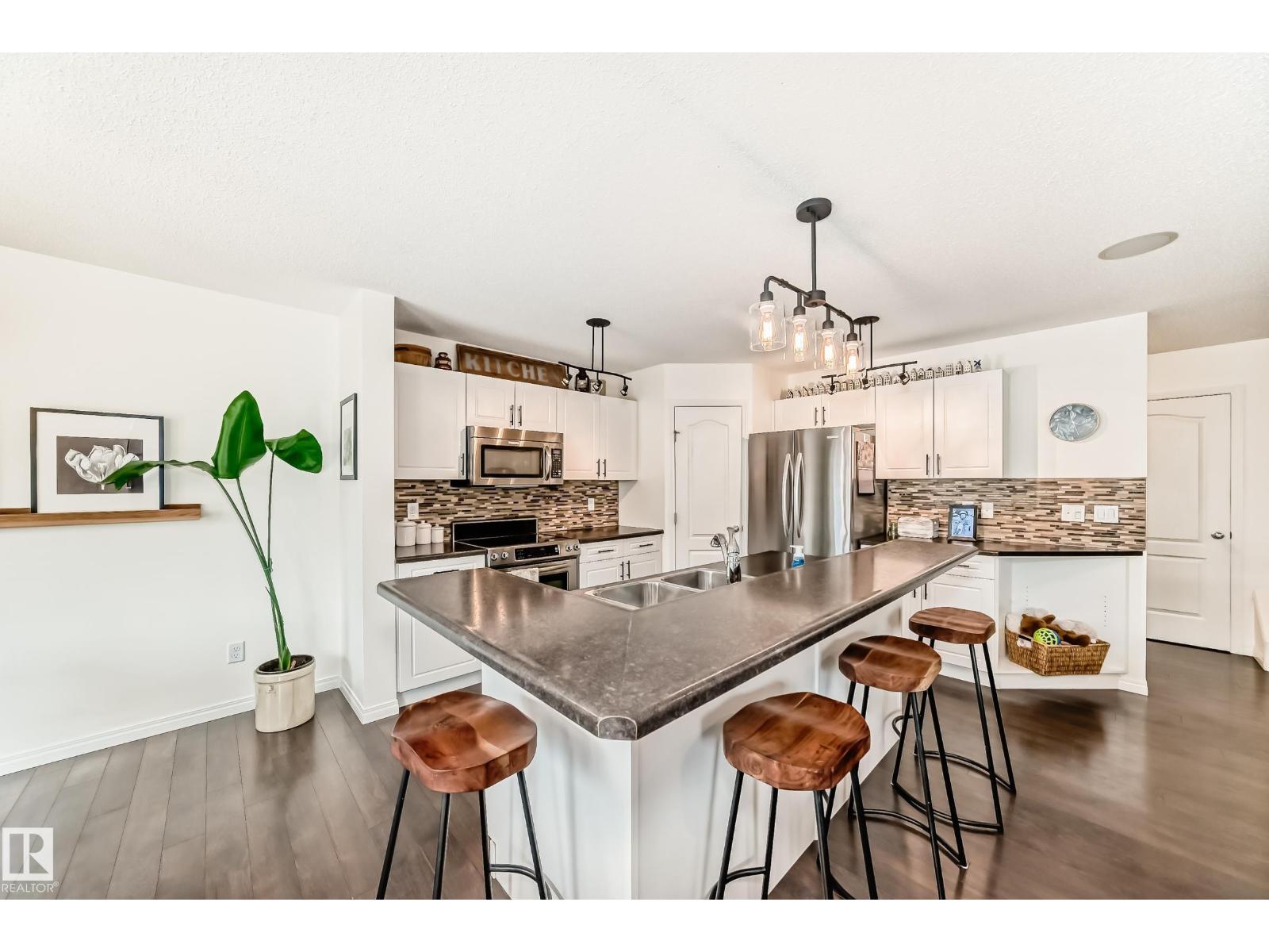 732 172 ST SW - photo 4