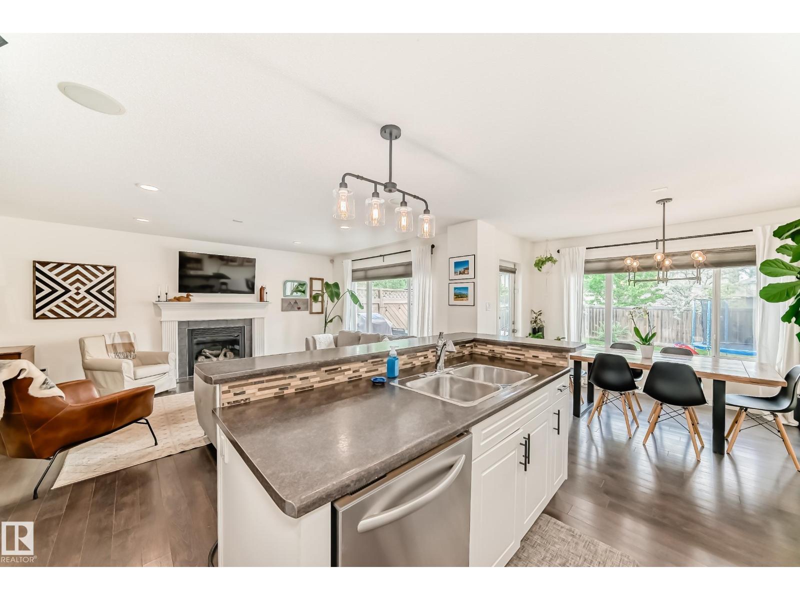 732 172 ST SW — photo 8