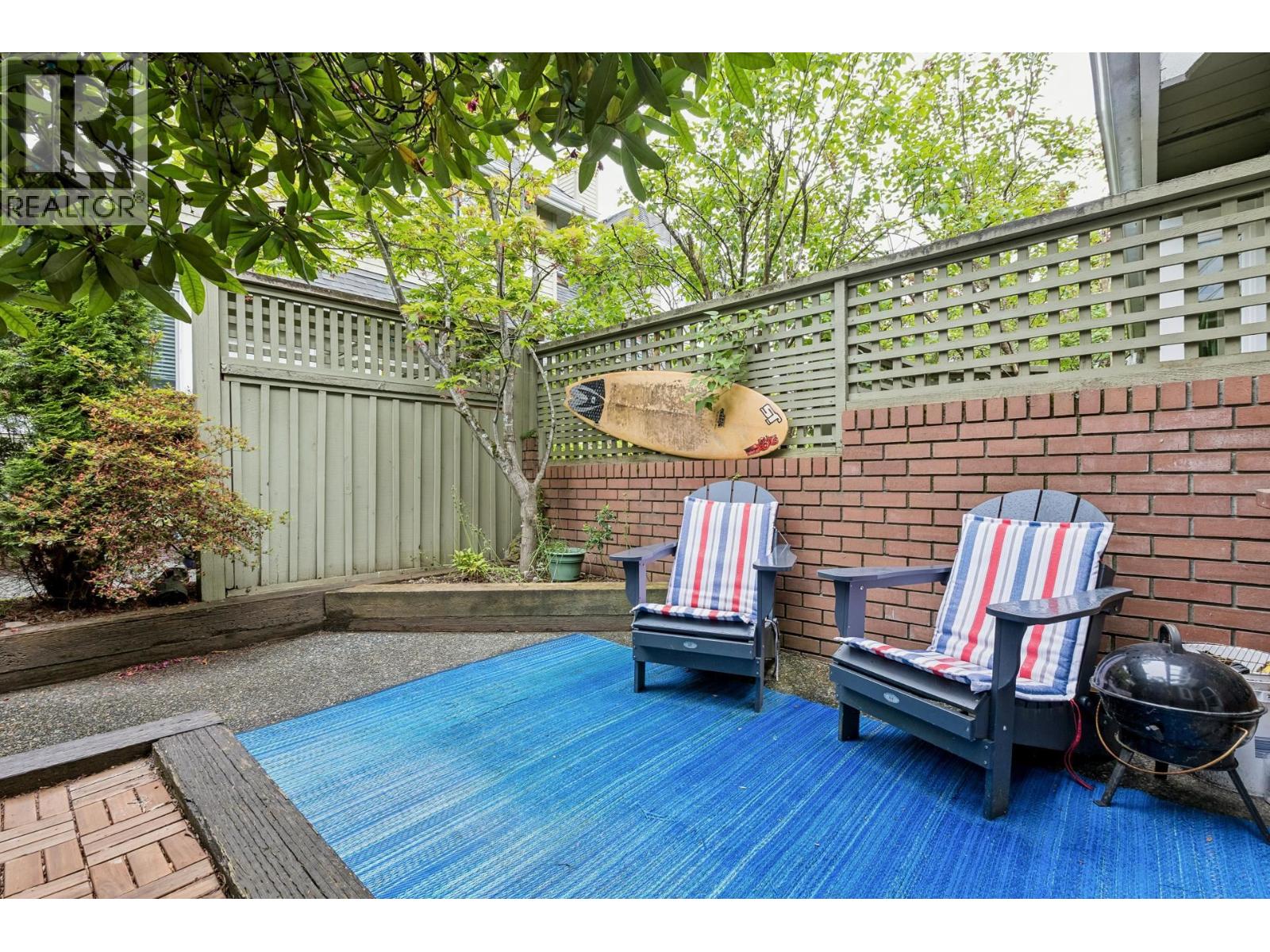 7 240 E KEITH ROAD, North Vancouver