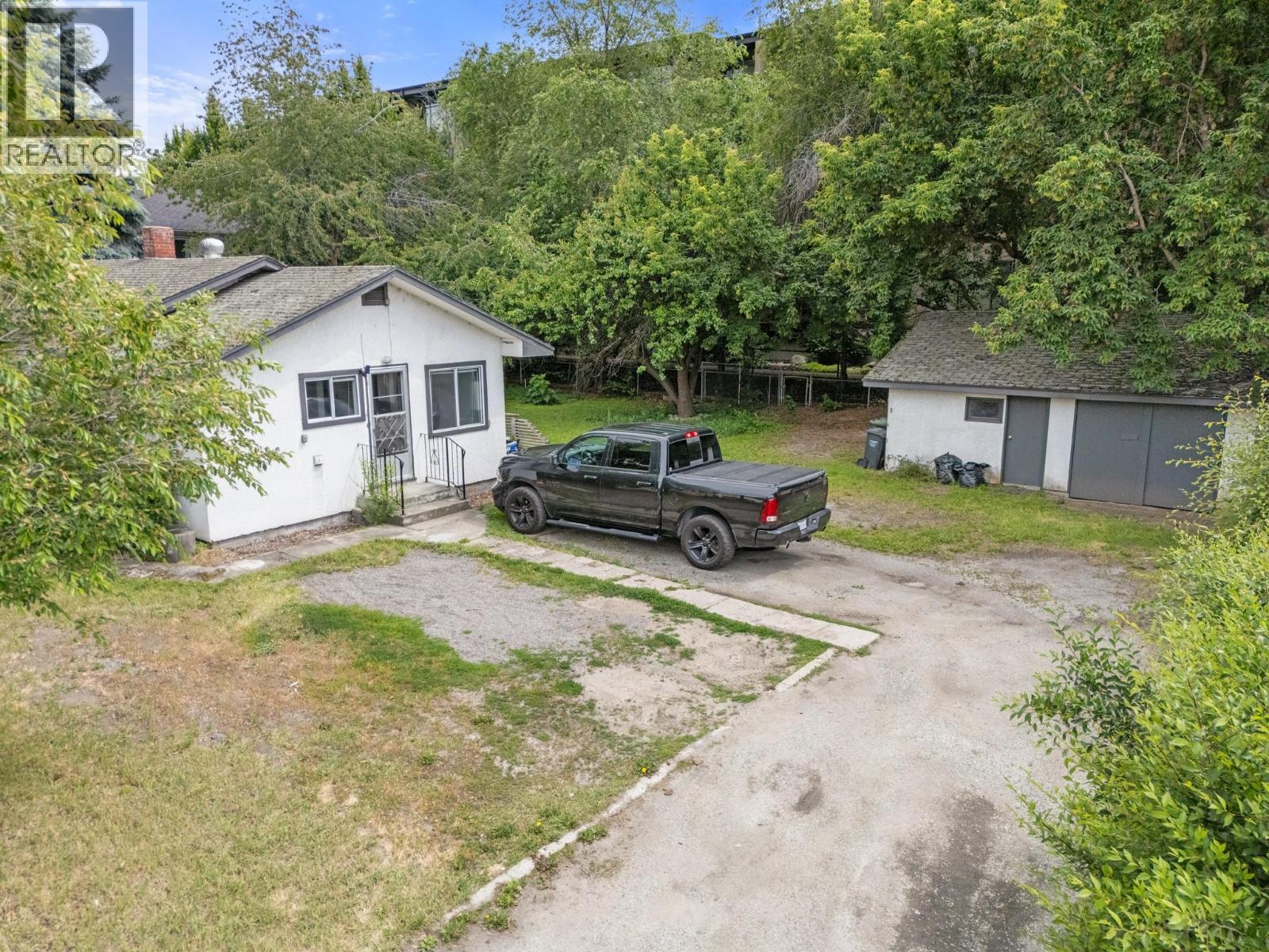  1125 High Road, Kelowna
