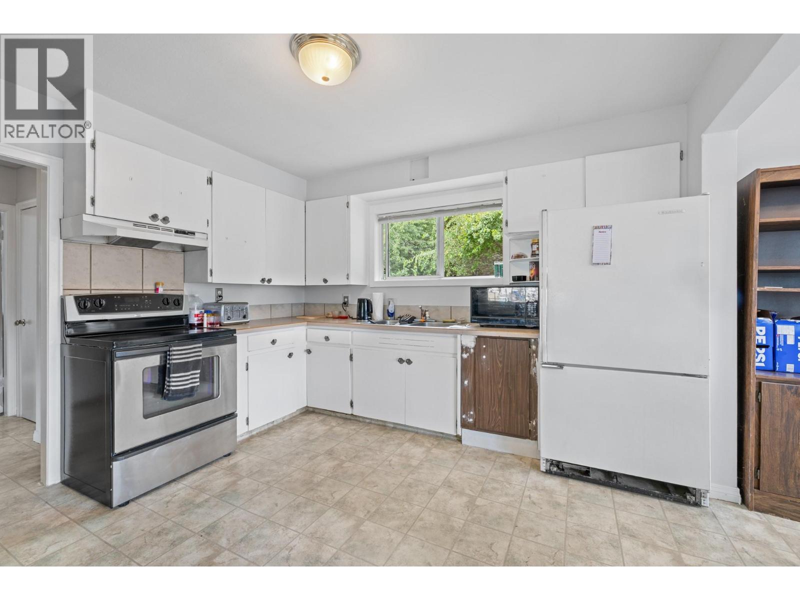  1125 High Road, Kelowna