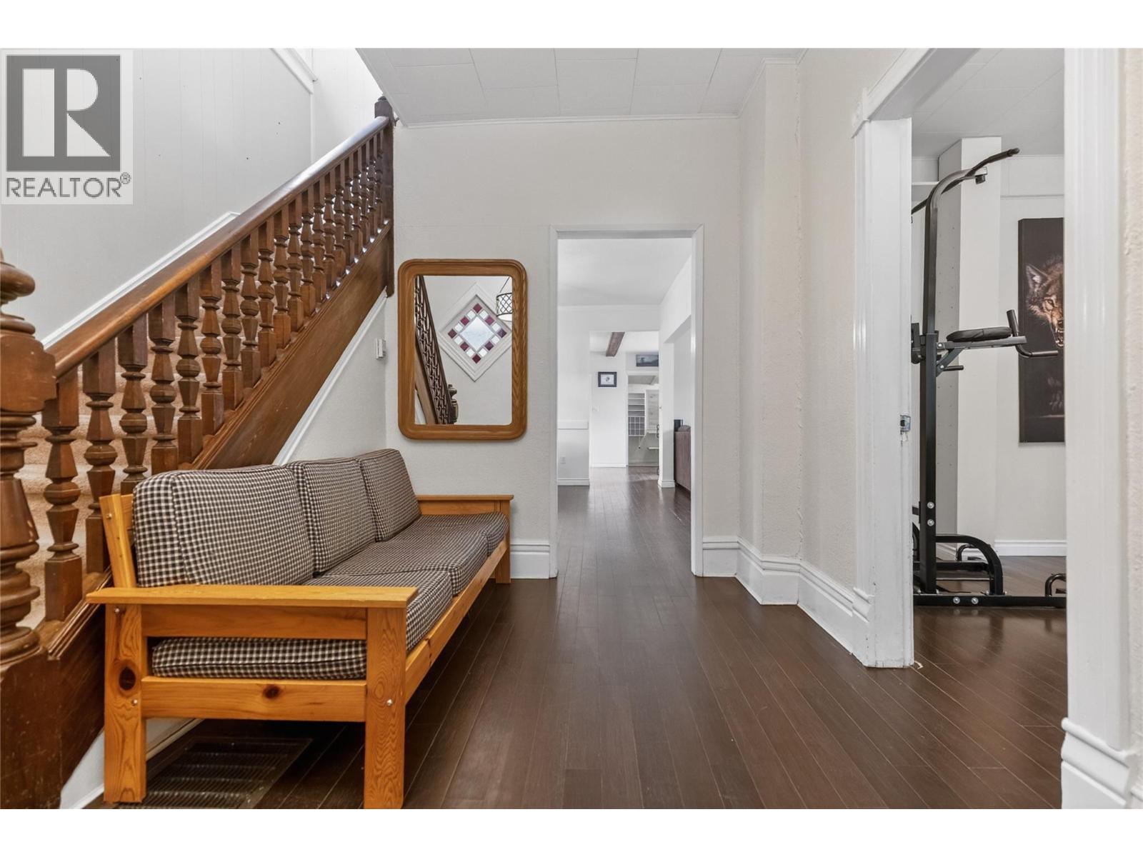 391 6TH Avenue - 13