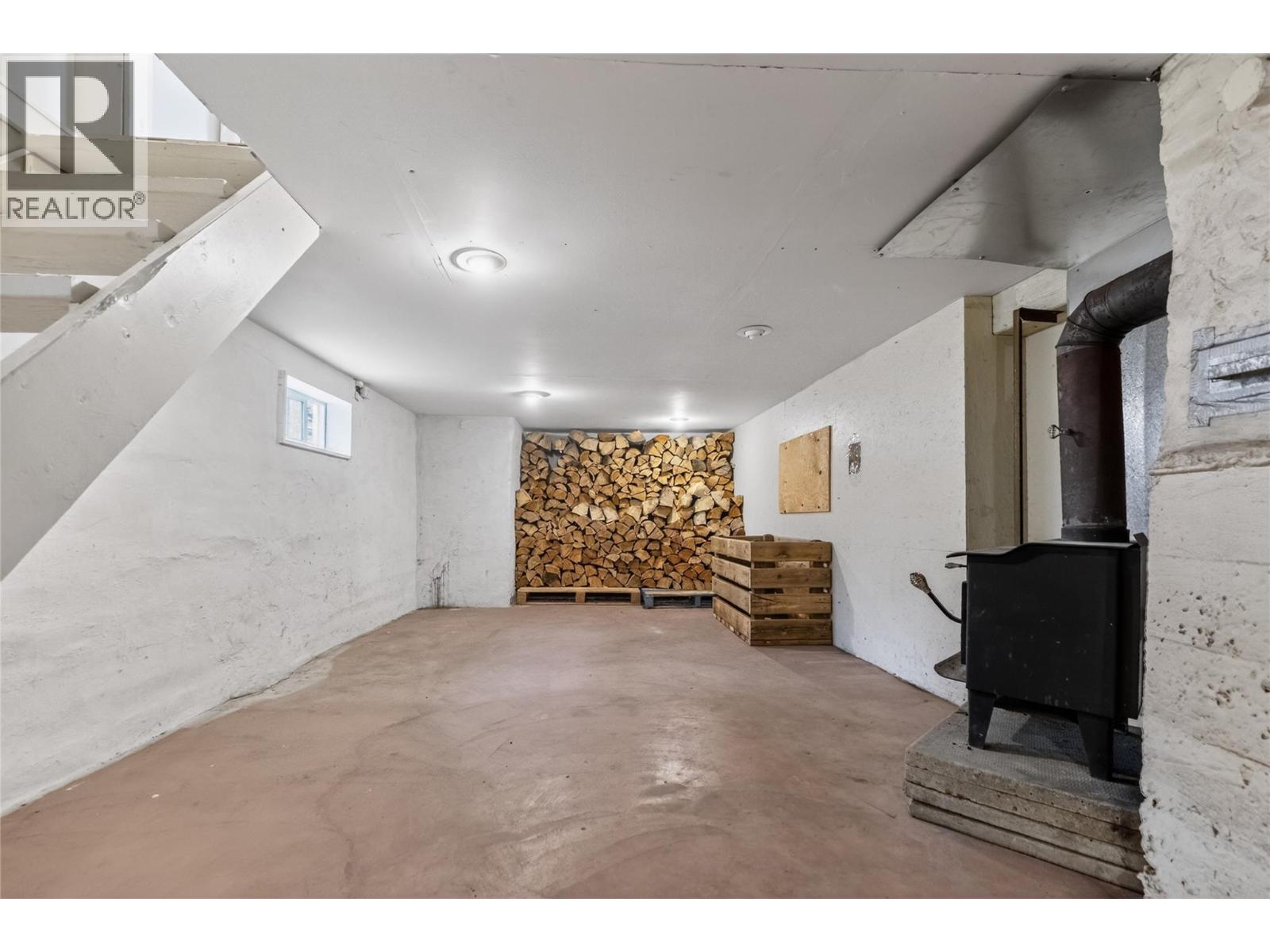 391 6TH Avenue - 59