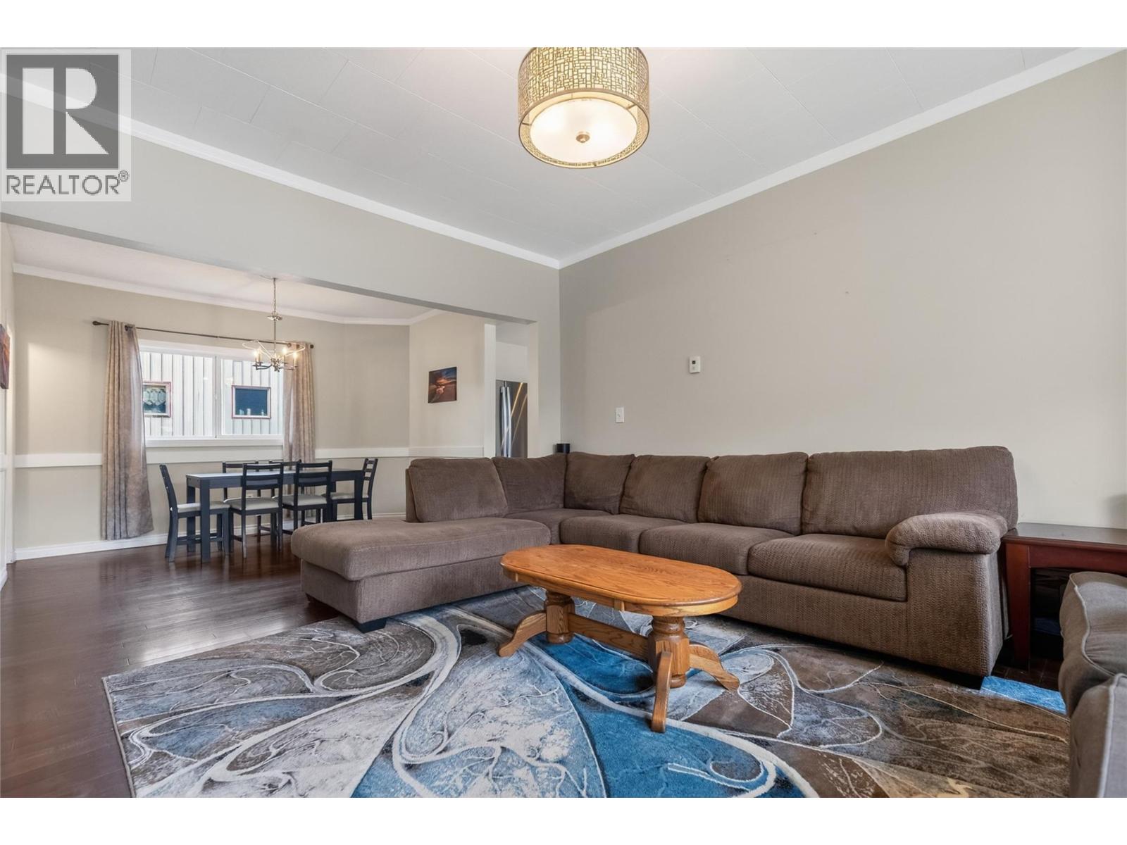 391 6TH Avenue - 18