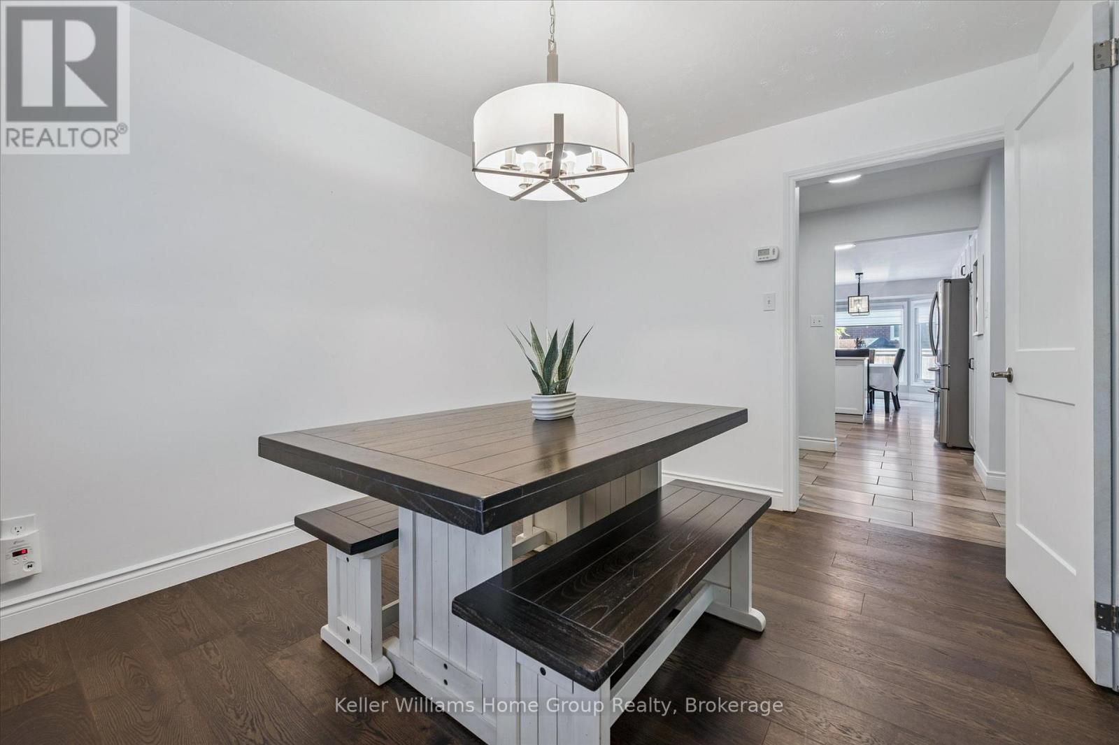 284 COLBORNE STREET - 11
