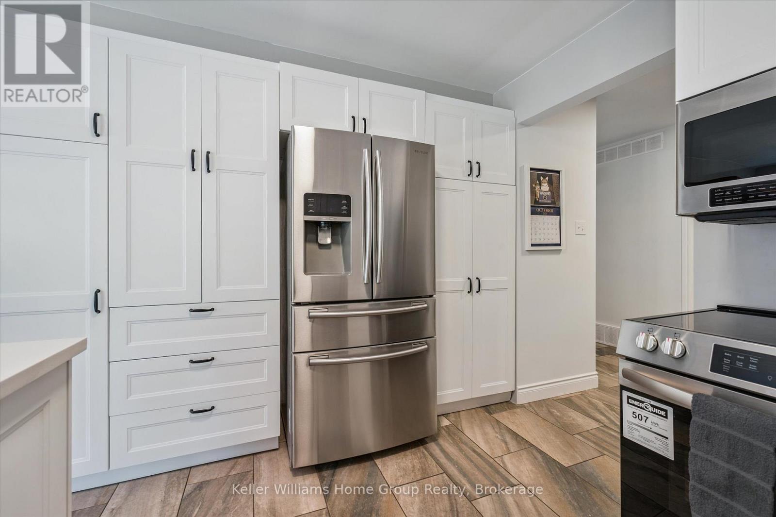 284 COLBORNE STREET - 15