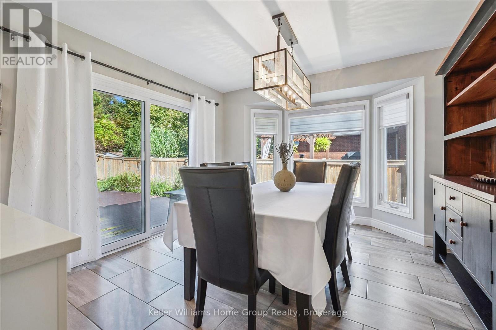 284 COLBORNE STREET - 17