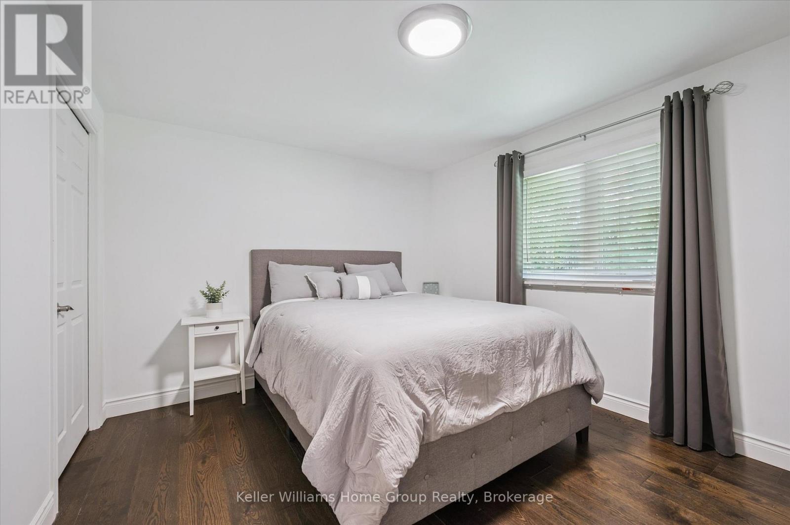284 COLBORNE STREET - 22