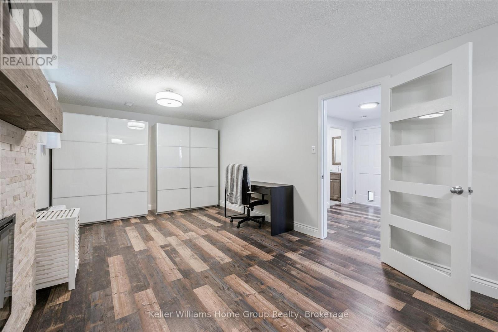284 COLBORNE STREET - 30