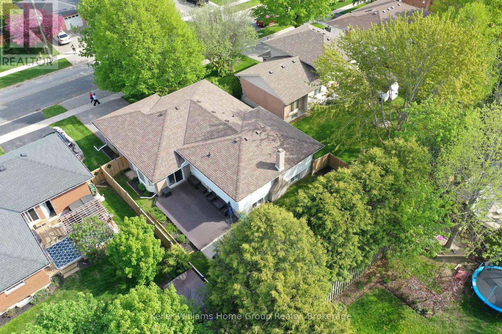 284 COLBORNE STREET - 40
