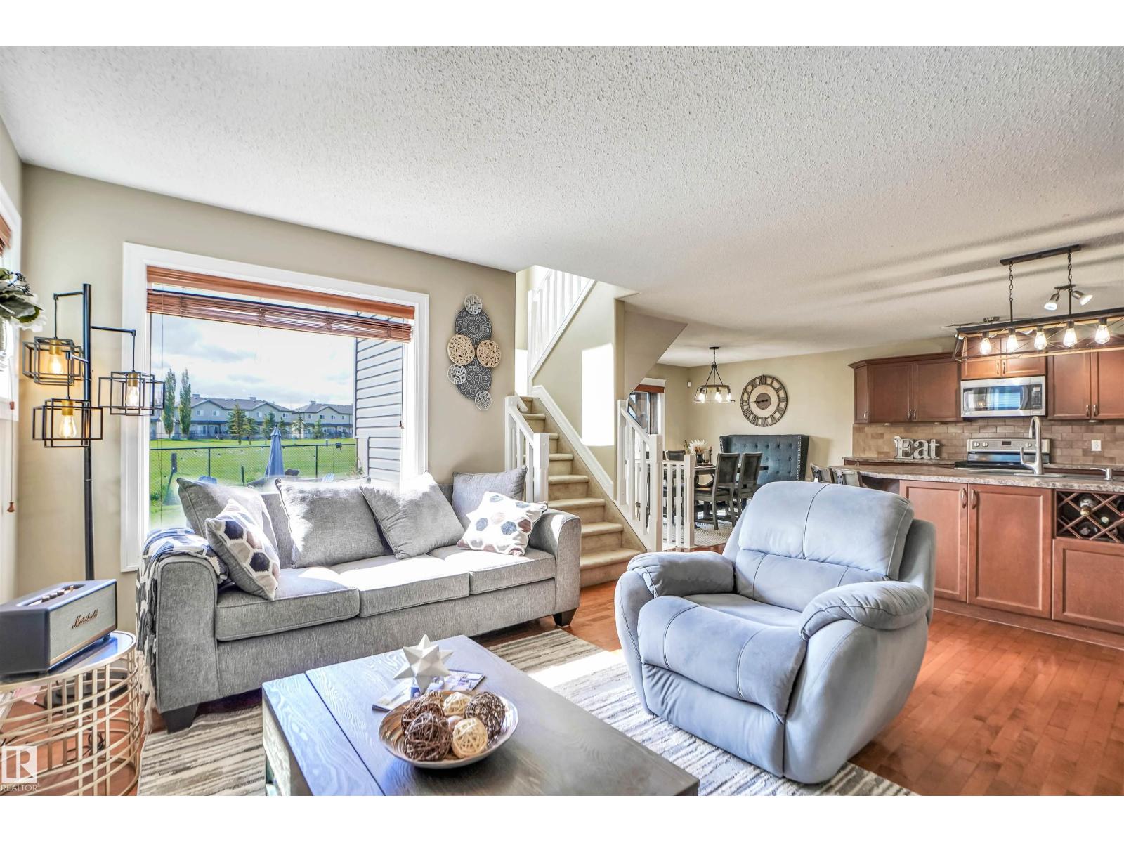 10114 93 Street Morinville ST - 10