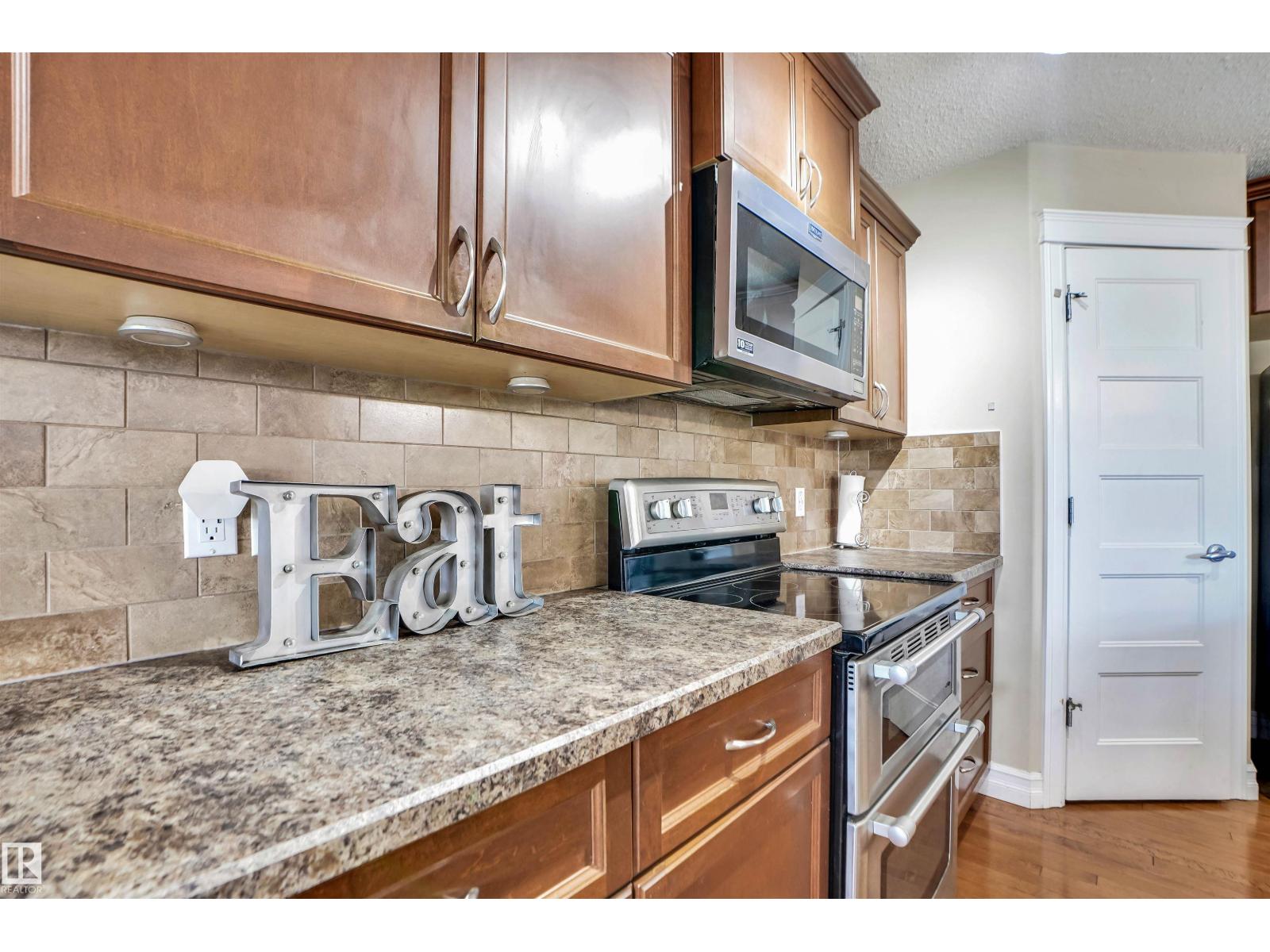 10114 93 Street Morinville ST - 19