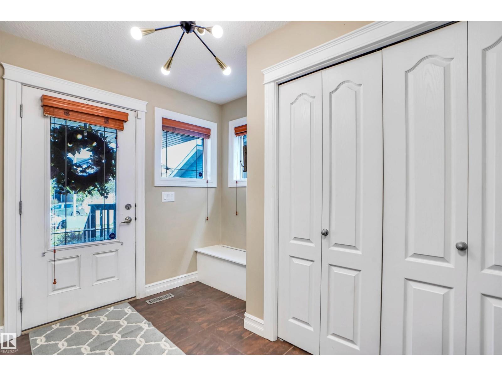 10114 93 Street Morinville ST - 2