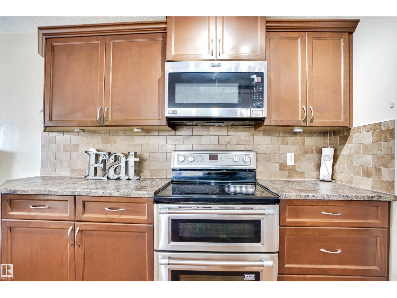 10114 93 Street Morinville ST - 20