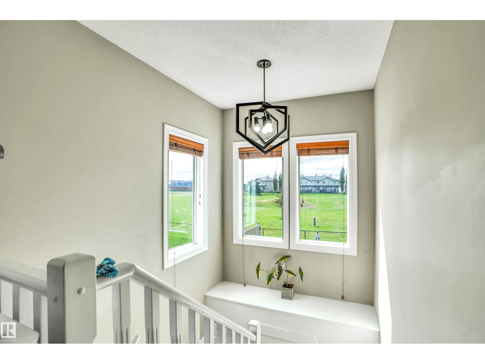 10114 93 Street Morinville ST - 23