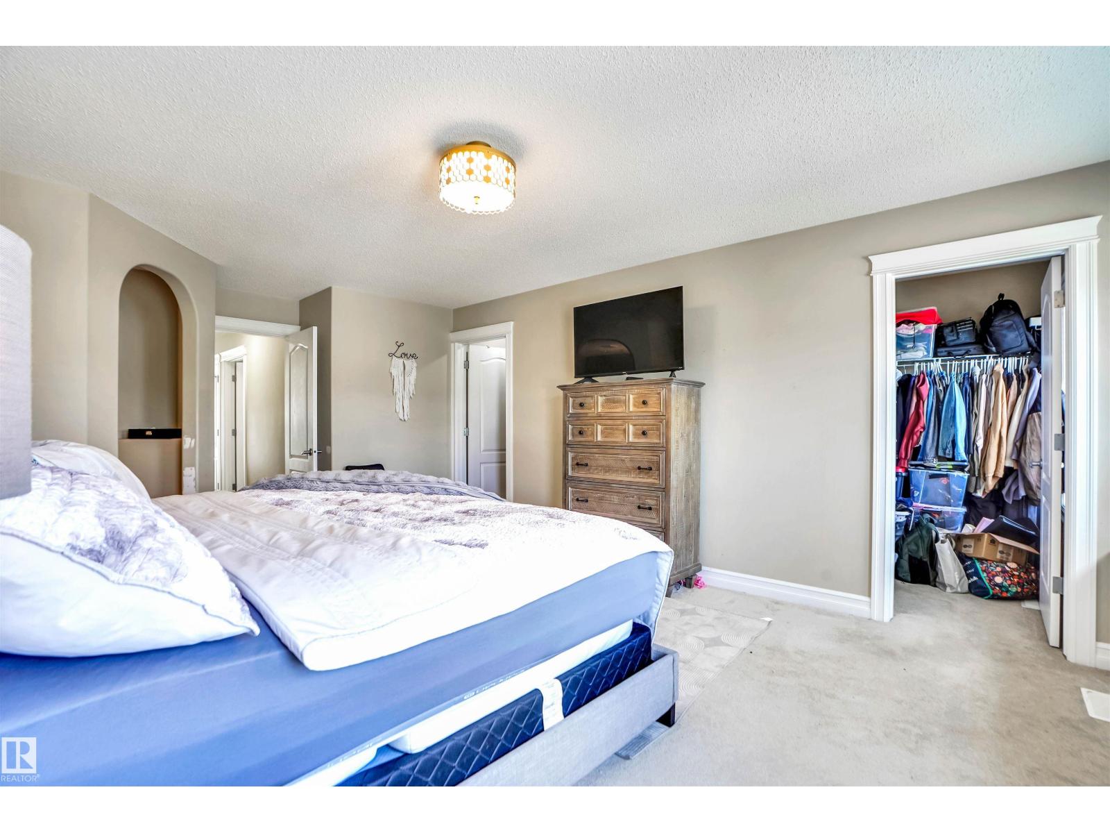 10114 93 Street Morinville ST - 36